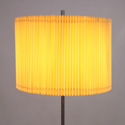 antiquités modernes, antiquités design moderne, lampadaire, lampadaire antiquités modernes, lampadaire antiquités modernes, lampadaire italien, lampadaire vintage, lampadaire des années 60, lampadaire design des années 60