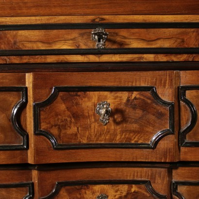 Commode Scriban Style lombard Placage Noyer Italie '900