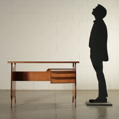 modernariato, modernariato di design, scrivania, scrivania modernariato, scrivania di modernariato, scrivania italiana, scrivania vintage, scrivania anni '60, scrivania design anni 60