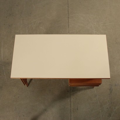 modernariato, modernariato di design, scrivania, scrivania modernariato, scrivania di modernariato, scrivania italiana, scrivania vintage, scrivania anni '60, scrivania design anni 60