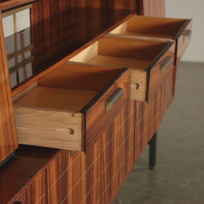 Credenza
