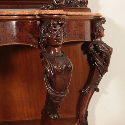 Consola tallada