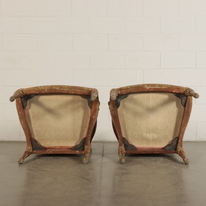 Paar sessel mit goldenen