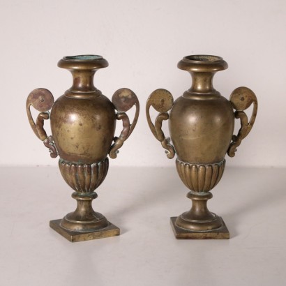 antiquariato, bronzo, antiquariato bronzi, bronzo antico, bronzo antico italiano, bronzo di antiquariato, bronzo neoclassico, bronzo del 800,Coppia di vasi biansati