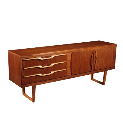 modernariato, modernariato di design, credenza, credenza modernariato, credenza di modernariato, credenza italiana, credenza vintage, credenza anni '60, credenza design anni 60