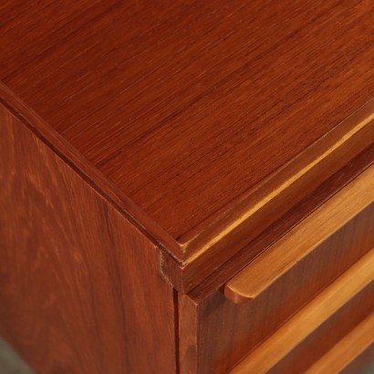 modernariato, modernariato di design, credenza, credenza modernariato, credenza di modernariato, credenza italiana, credenza vintage, credenza anni '60, credenza design anni 60