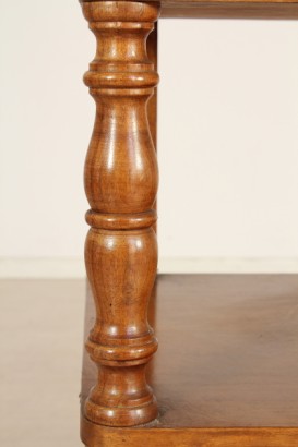 Etagere con Leggio Albertino