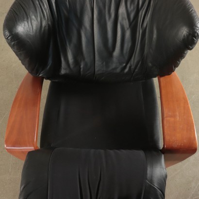 antigüedades modernas, antigüedades de diseño moderno, sillón, sillón de antigüedades modernas, sillón de antigüedades modernas, sillón italiano, sillón vintage, sillón de los años 60, sillón de diseño de los años 60, sillón de los años 80-90