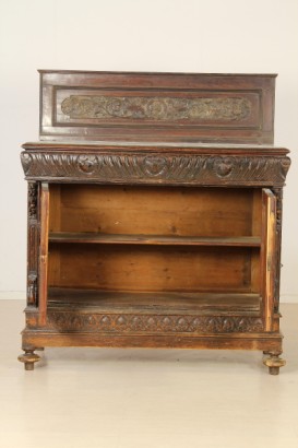 Credenza Neorinascimento