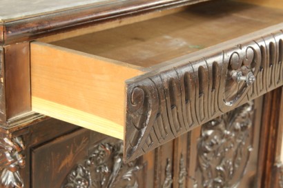 Credenza Neorinascimento