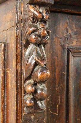 Credenza Neorinascimento