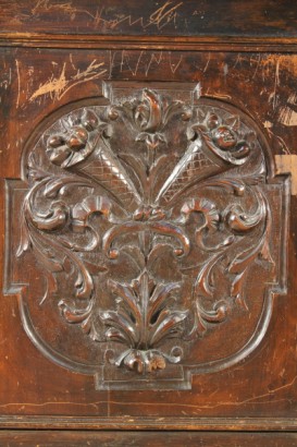 Credenza Neorinascimento