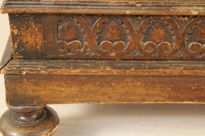 Credenza Neorinascimento