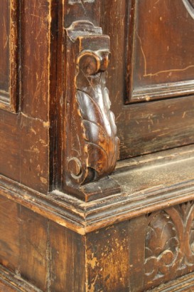 Credenza Neorinascimento