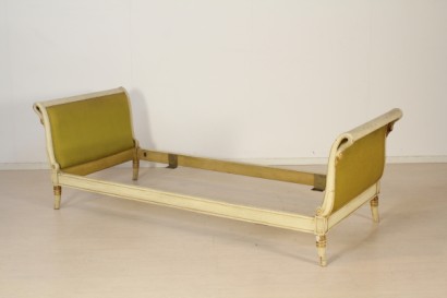 bottega del 900, mobili in stile, letti in stile neoclassico, letti legno laccato, letti meta 900, letti 900, letti italia, letti