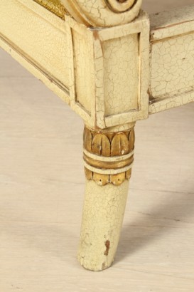 bottega del 900, mobili in stile, letti in stile neoclassico, letti legno laccato, letti meta 900, letti 900, letti italia, letti