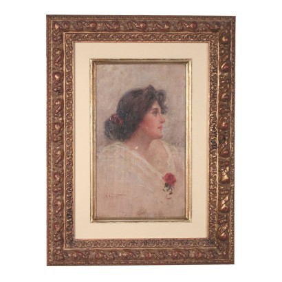 Volto femminile