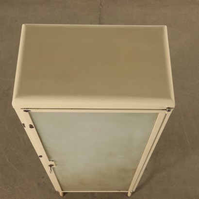 modernariato, modernariato di design, vetrina, vetrina modernariato, vetrina di modernariato, vetrina italiana, vetrina vintage, vetrina anni '60, vetrina design anni 60