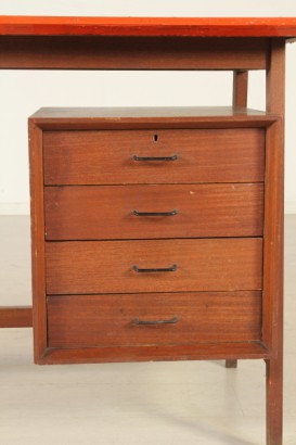 modernariato, tavoli, scrivania anni 50/60, scrivania anni 50, scrivania anni 60, scrivania produzione italiana, scrivania