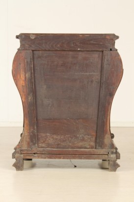 bottega del 900, neorinascimento, credenzino umbertino, credenzino fine del 800, credenzino del 800, credenzino 800, credenzino noce, credenzino piuma di noce, credenzino italia, credenzino