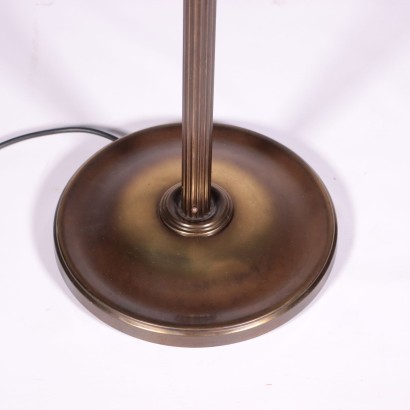 Lampada a terra