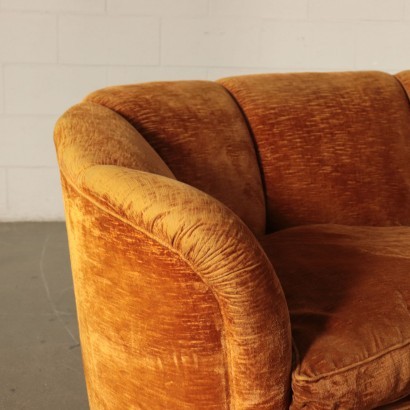 modernariato, modernariato di design, divano, divano modernariato, divano di modernariato, divano italiano, divano vintage, divano anni '60, divano design anni 60