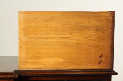 credenza di antiquariato, credenza in stile vittoriano, credenza della seconda metÃ  del 1800 prodotta in inghilterra, credenza in mogano