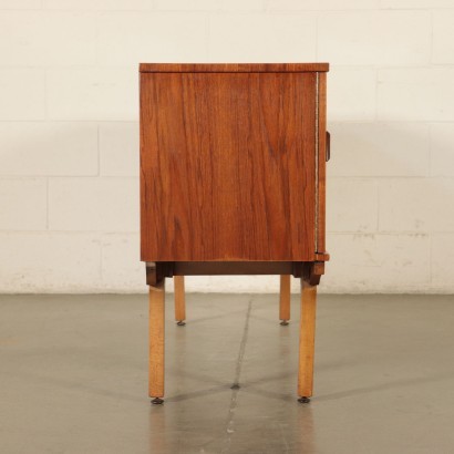 modernariato, modernariato di design, sideboard, sideboard modernariato, sideboard di modernariato, sideboard italiano, sideboard vintage, sideboard anni '60, sideboard design anni 60