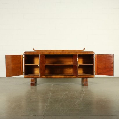 Credenza