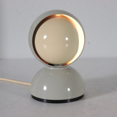 modernariato, modernariato di design, lampada da tavolo, lampada da tavolo modernariato, lampada da tavola di modernariato, lampada da tavola italiana, lampada da tavola vintage, lampada da tavola anni '60, lampada da tavola design anni 60, vico magistretti, lampada eclisse, eclisse artemide