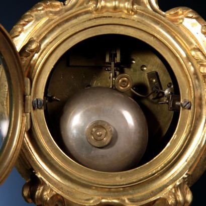 Horloge d'Éétagère Henry Dasson Bronze Doré - France 1885