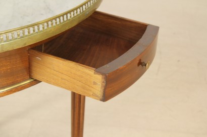 bottega del 900, mobili in stile, tavolo rotondo, tavolo neoclassico, tavolo XX secolo, tavolo del 900, tavolo italia, tavolo mogano, tavolo