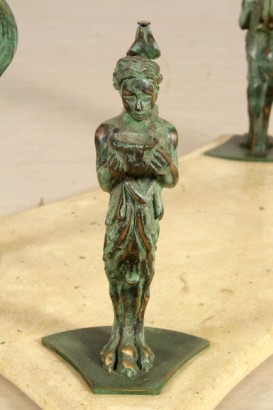 bottega del 900, mobili in stile, tavolo da salotto, tavolino da salotto, tavolino XX secolo, tavolino del 900, tavolino italia, tavolino cristallo, tavolino bronzo, tavolino marmo, tavolino