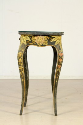 bottega del 900, mobili in stile, tavolino decorato, tavolino legno laccato, tavolino XX secolo, tavolino del 900, tavolino italia, tavolino