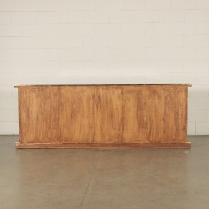 Credenza