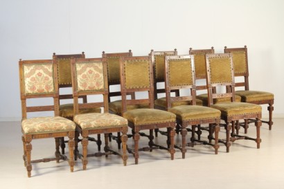 10 Group Chairs