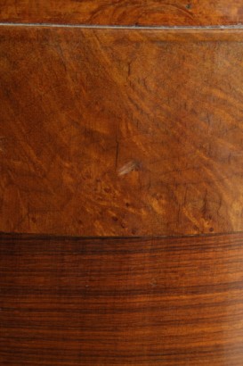 petteneuse di modernariato, petteneuse in stile decÃ², petteneuse con forma a fagiolo, gambe in palissandro, piano impiallacciato in radica, specchio con cornice in legno