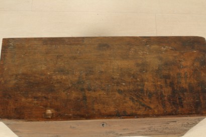 antiques, furniture, chest, chest in solid chestnut, chest half 800, 800 chest, chest Italy, chest