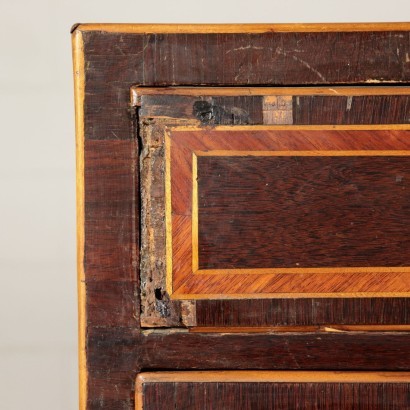 antiquariato, cassettone, antiquariato cassettone, cassettone antico, cassettone antico italiano, cassettone di antiquariato, cassettone neoclassica, cassettone del 800, comò, antiquariato comò, comò antico, comò antico italiano, comò di antiquariato, comò neoclassica, comò del 800