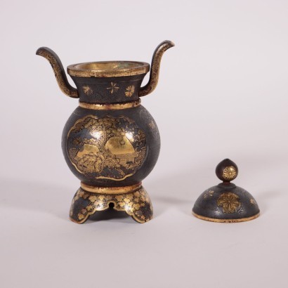 Komai Incense Burner Iron Japan Meiji Period (1869-1912)