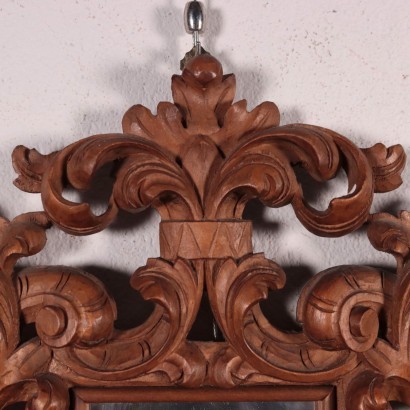 Coppia di Cornici Neorinascimentali in Legno