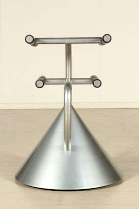 objets de collection, accessoires tv, ron arad, tv armoire, tv armoire, tv des années 80, années 90, le port 80/90 ans tv, meuble tv