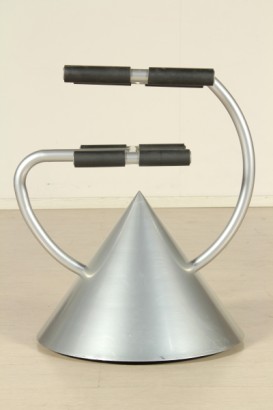 objets de collection, accessoires tv, ron arad, tv armoire, tv armoire, tv des années 80, années 90, le port 80/90 ans tv, meuble tv