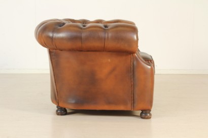 modernariato, complementi, poltrona chesterfield, poltron produzione italiana, poltrona anni 50, poltrona