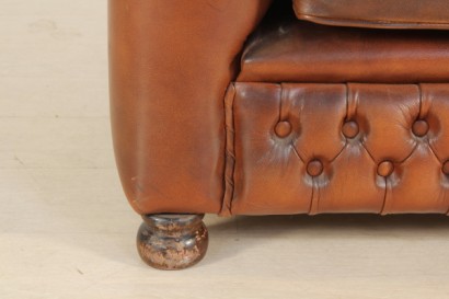 modernariato, complementi, poltrona chesterfield, poltron produzione italiana, poltrona anni 50, poltrona