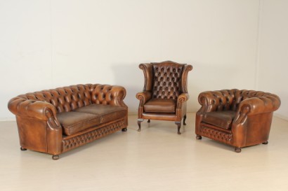 modernariato, complementi, poltrona chesterfield, poltron produzione italiana, poltrona anni 50, poltrona