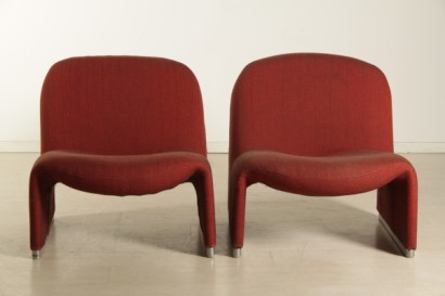 Anonyme chaise castelli 70 ans_7751 paire de chaises modernes, châteaux de fauteuils, armature en métal anonymes des années 70, mousse, tissu d'ameublement