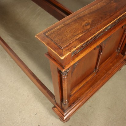 Letto in Stile Neogotico