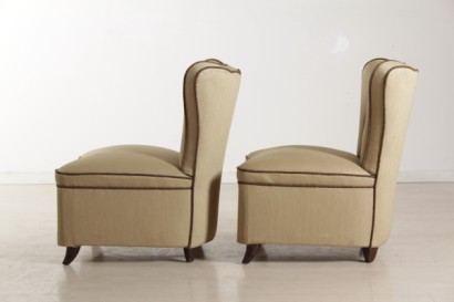 coppia di poltroncine di modernariato, poltroncine anni 40, imbottitura in espanso, rivestimento in tessuto