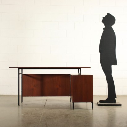 modernariato, modernariato di design, scrivania, scrivania modernariato, scrivania di modernariato, scrivania italiana, scrivania vintage, scrivania anni '60, scrivania design anni 60